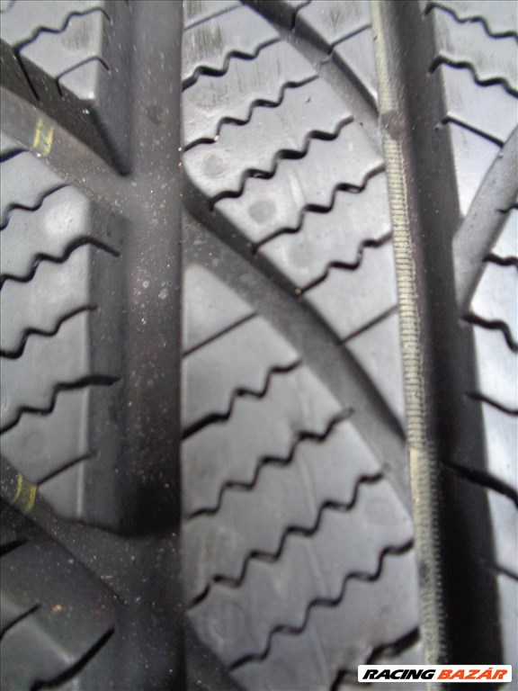 Bridgestone 205/60R16 téli gumi pár, alig futott újszerű állapotban eladó. 6. kép