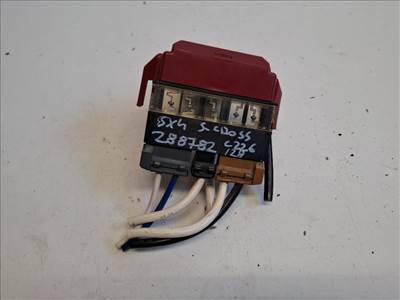 Suzuki SX4 S-Cross  akkumulátor biztosíték