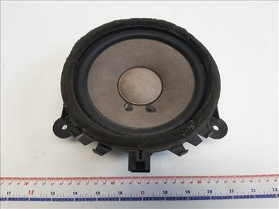 Volvo XC60 bal hátsó hangszóró 30657445
