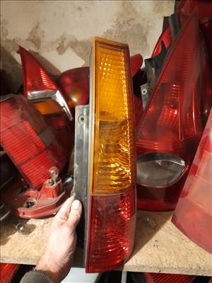 Suzuki ignis jobb hátsó lámpa 