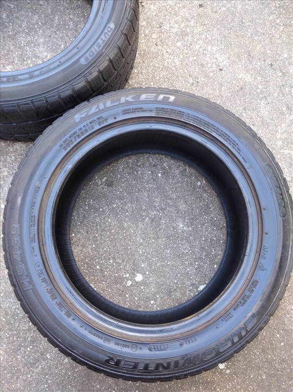  205/55 R16 Falken Japán Téli 2. kép