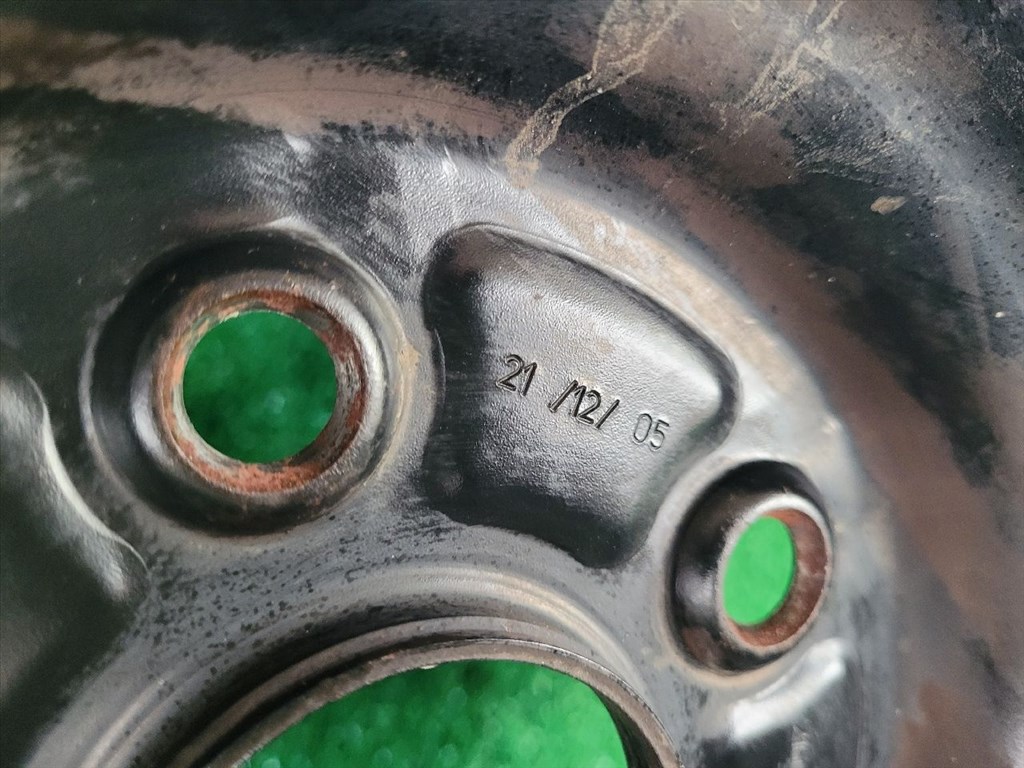 205 / 60 / R15 / 5x115 / 6,0J / ET50 Acélfelni Gumival (1 db) 2160627 9. kép
