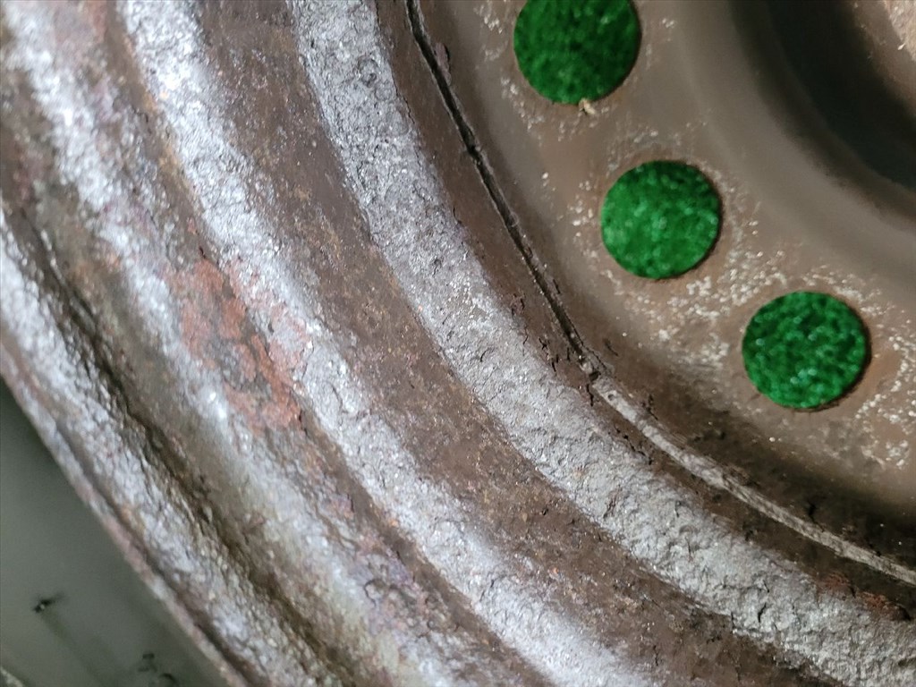 205 / 60 / R15 / 5x115 / 6,0J / ET50 Acélfelni Gumival (1 db) 2160627 13. kép