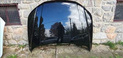 Audi Q5 (80A) 80A motorháztető kis hibával