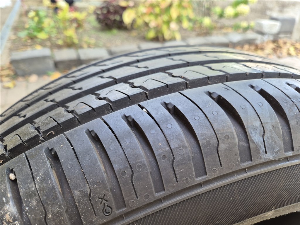  205/60 R16" újszerű Barum nyári gumi 2. kép