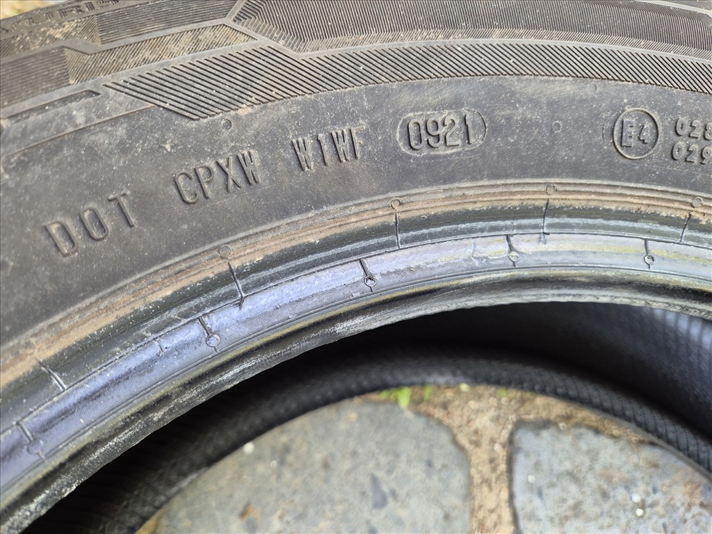  205/60 R16" újszerű Barum nyári gumi 3. kép