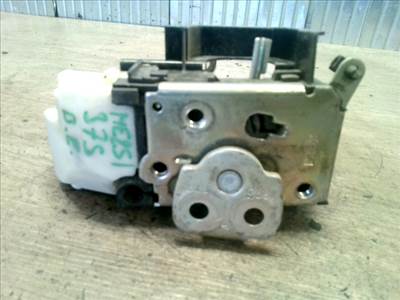 FIAT ALBEA 02.01.01-04.12.31 Bal első ajtó zárszerkezet központi záras