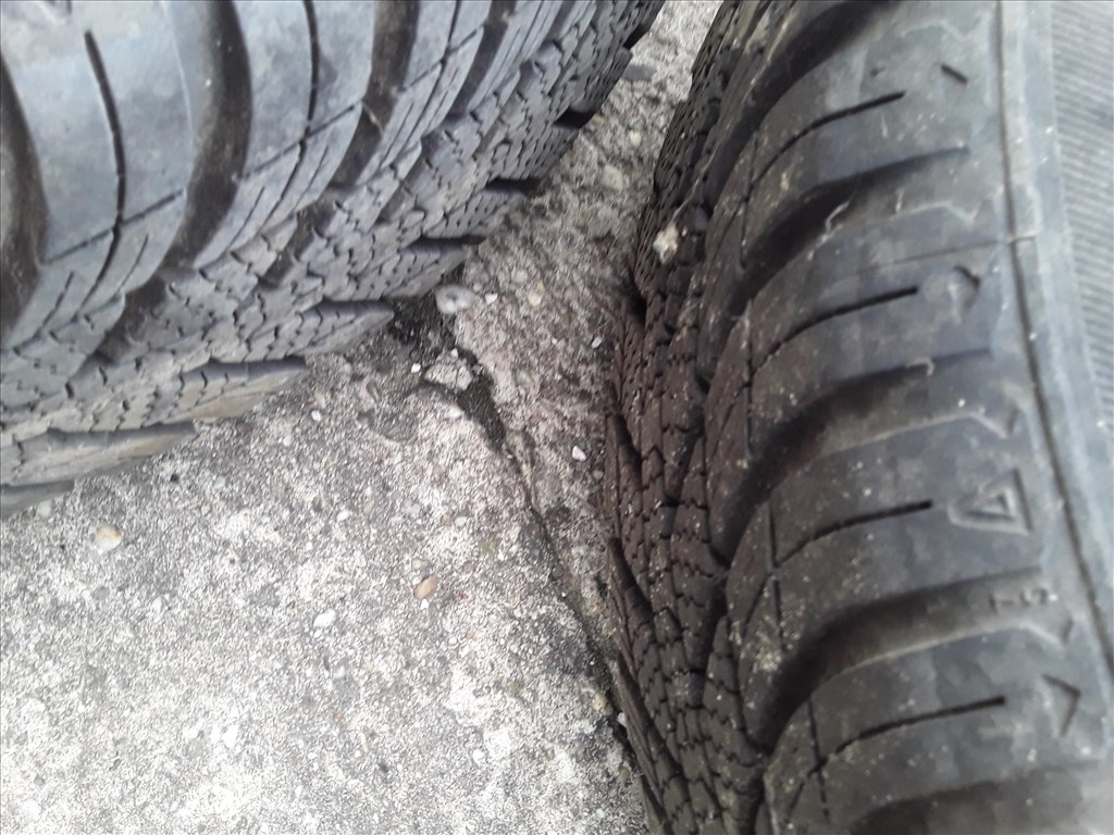 Peeugeot 206 Lemezfelni téligumi 14col  6. kép