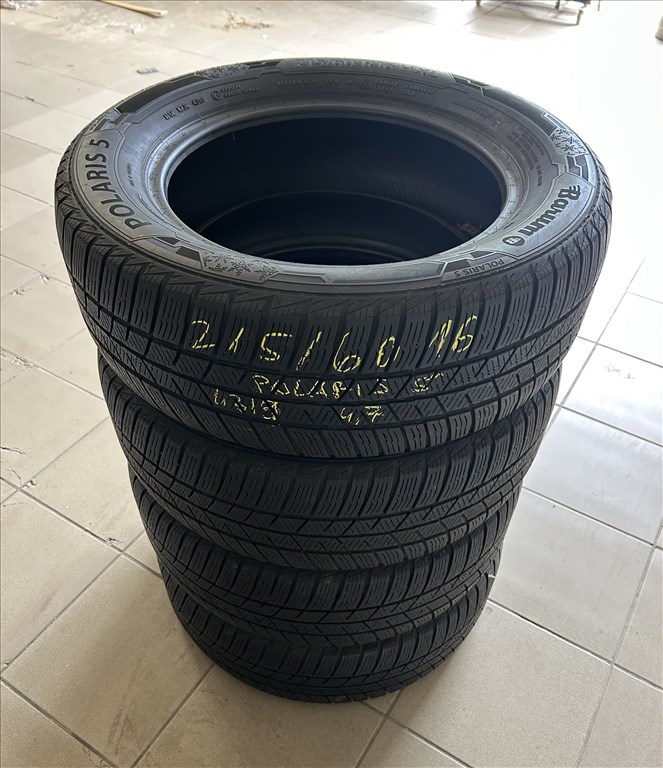 215/60R16 4db téli Barum Polaris 5 gumi 215/60 R16 215 60 16 téligumi 1. kép