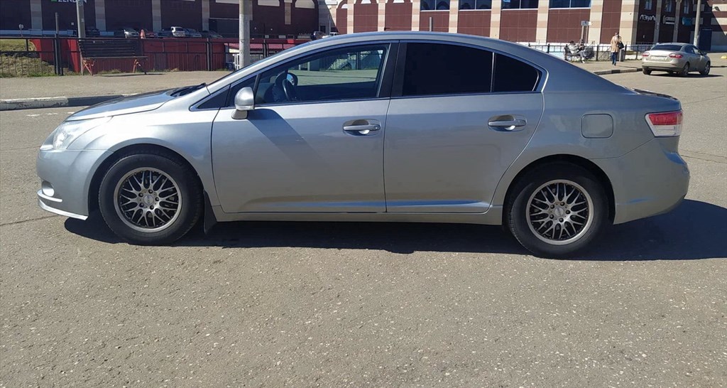 Eladó DOTZ Mugello 16" ET35 szett, 5x114.3, 205/55 újszerű Goodyear Efficientgrip  nyári gumival  7. kép