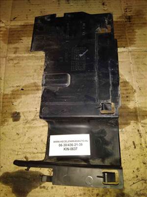 Seat Cordoba 02-08 Akkumulátor Takaró Burkolat