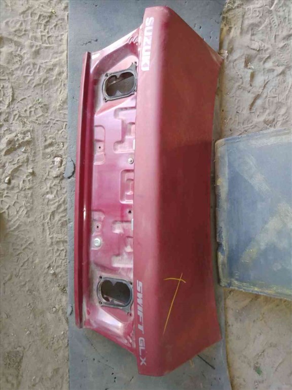 Suzuki Swift II 92-03 Csomagtér Ajtó 1. kép