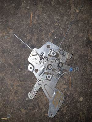 Iveco Daily Jobb Tolóajtó Zárszerkezet