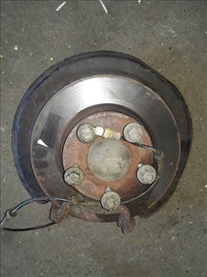 Renault Trafic Jobb Hátsó Csonkállvány Kerékaggyal  ABS Jeladó