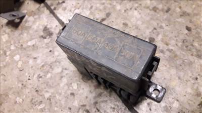 Suzuki Vitara Biztosítéktábla / Relé Tábla