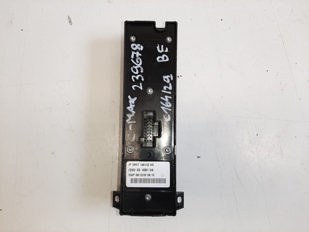 Ford Focus C-max bal elsõ ablakemelõ kapcsoló 3M5T14A132AG 2. kép