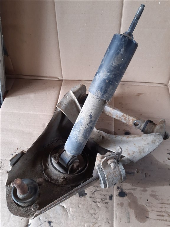 Lada 2101 Jobb Elsõ Alsó Lengõkar 3. kép