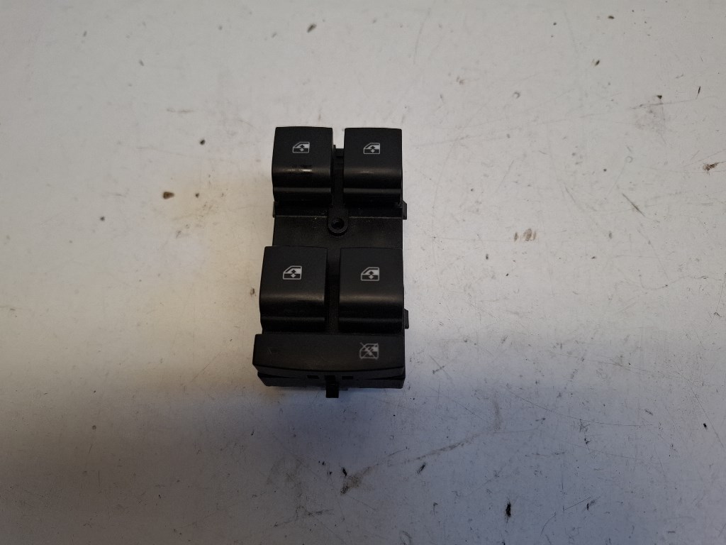 Opel Zafira Tourer bal elsõ ablakemelõ kapcsoló 13305011 1. kép