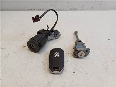 Peugeot 208  zárgarnitúra motorvezérlő nélkül