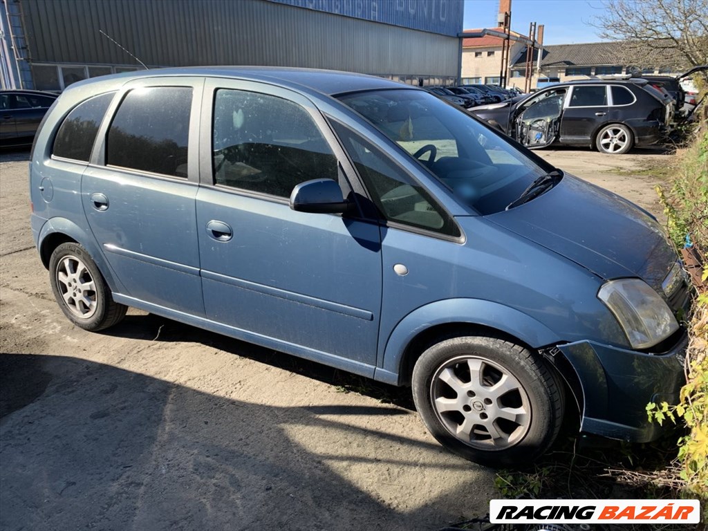 Opel Meriva bontott alkatrészei 2. kép
