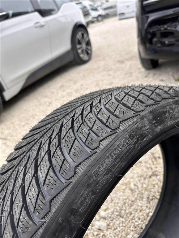  255/35 R21" új Michelin Alpin 5 téli gumi garnitúra 2. kép