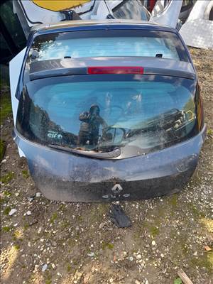 Renault clio 3 csomagtérajtó 