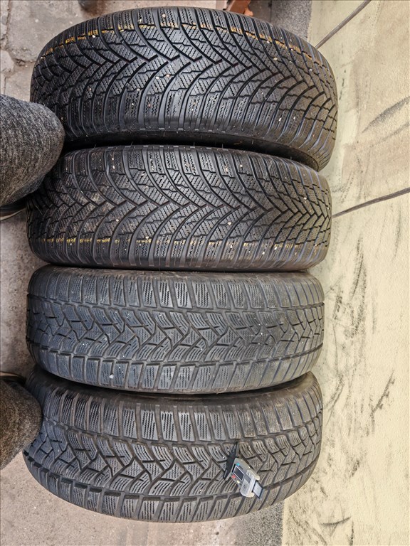  215/6516" újszerű Firestone téli gumi gumi 3. kép