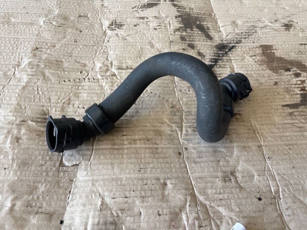 Opel Astra K 1.6 CDTI Vízcső 9384 ,  56556176-lwq 1. kép