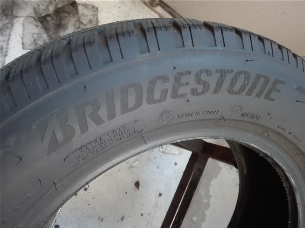 185/65R15 Bridgestone téli gumi garnitúra 185/65 r15 7. kép