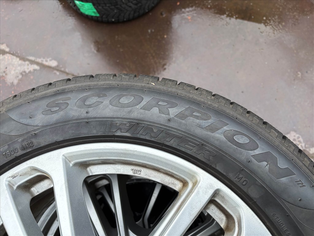 235/60 r18 Pirelli 2022 7mm téligumi 4db 235/60r18 garnitúra 6. kép