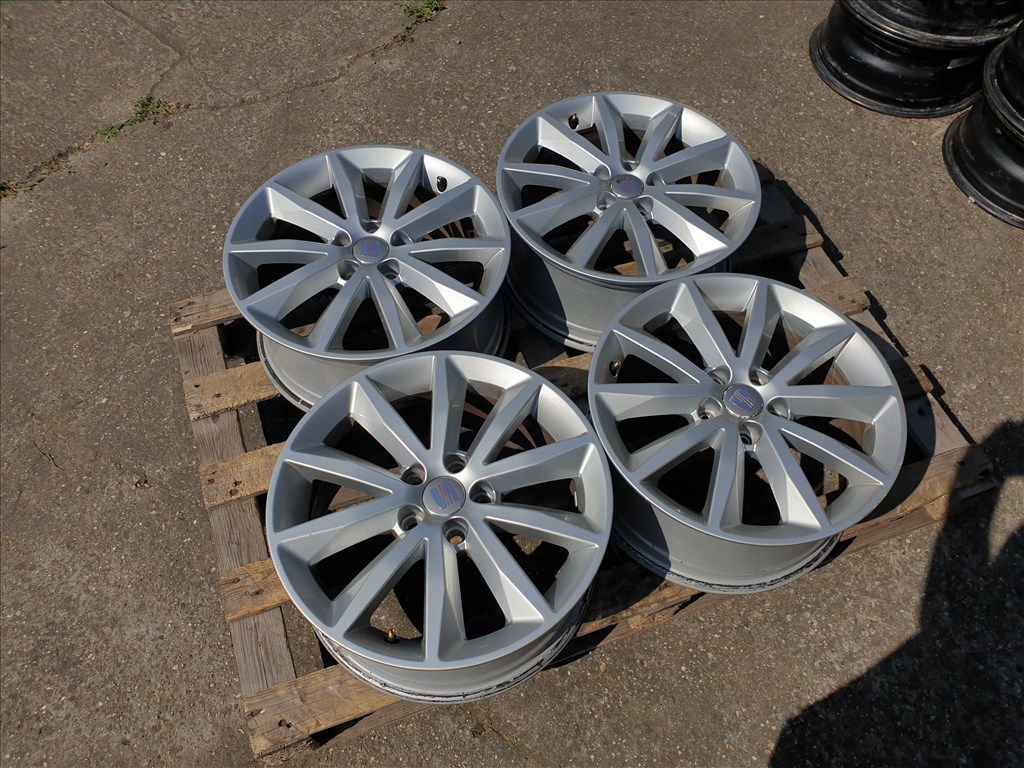 16" 5x100 Seat Ibiza 5. kép