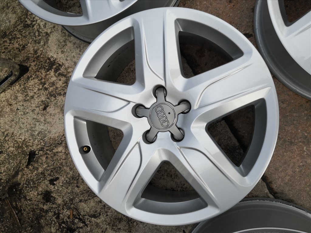 5x112 18 Gyári Audi alufelni 155000ft a 4db/428/ 4. kép