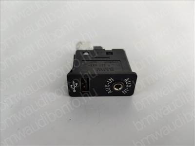 BMW 1 (E81) USB aljzat csatlakozó (9237653, 84109237653, 61319129651, 51169138500)