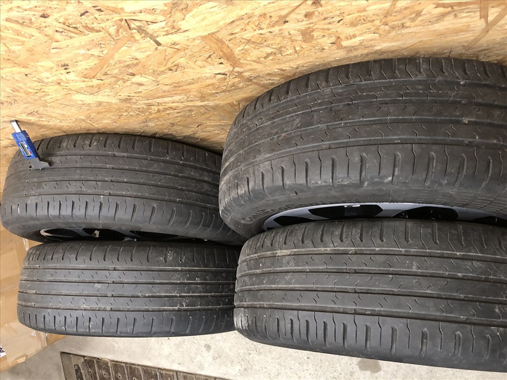 17 colos Renault alufelni 4x100 Captur 17 col nyári gumi  13. kép