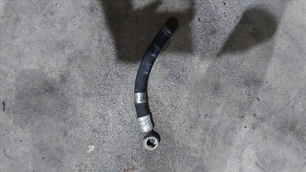 Iveco DAILY 06- 3.0 Szervóolaj szervó olaj tartály cső kivezetés 0441 504086212 1. kép