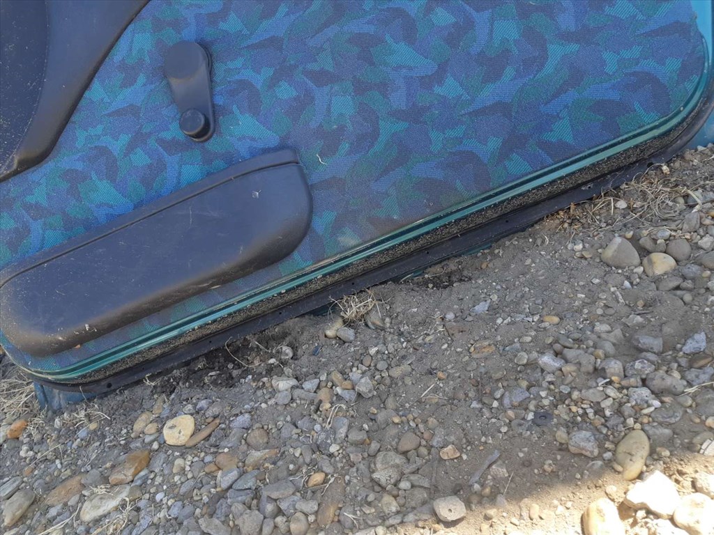 Suzuki Swift II 92-03 Jobb Elsõ Ajtó 3. kép