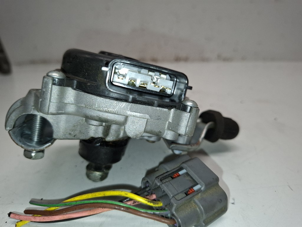 Dacia Dokker elsõ ablaktörlõ motor 4. kép