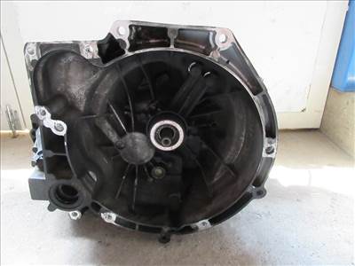 Ford Fusion  váltó 5S6R7002NC