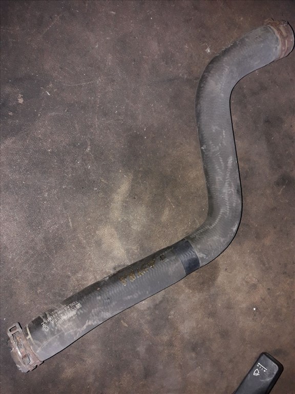 Opel Astra J Vízcsõ 13 251 471 EA 1. kép