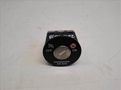 Hyundai IX20  légzsák kapcsoló