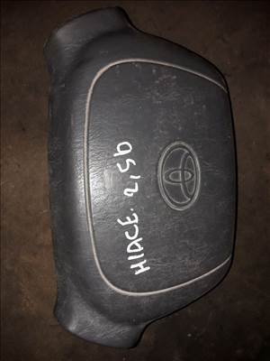 Toyota Hiace Kürt Kapcsoló