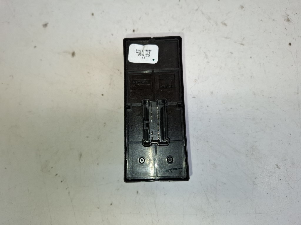 Nissan Leaf (ZE1) jobb elsõ ablakemelõ kapcsoló 254115SA0A 3. kép