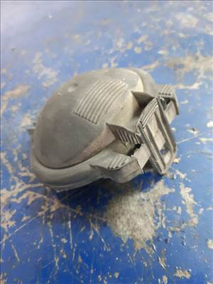 Audi A4 B7 Első Lámpa / Fényszóró Porvédő Kupak