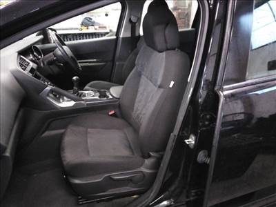 Peugeot 3008  ülés
