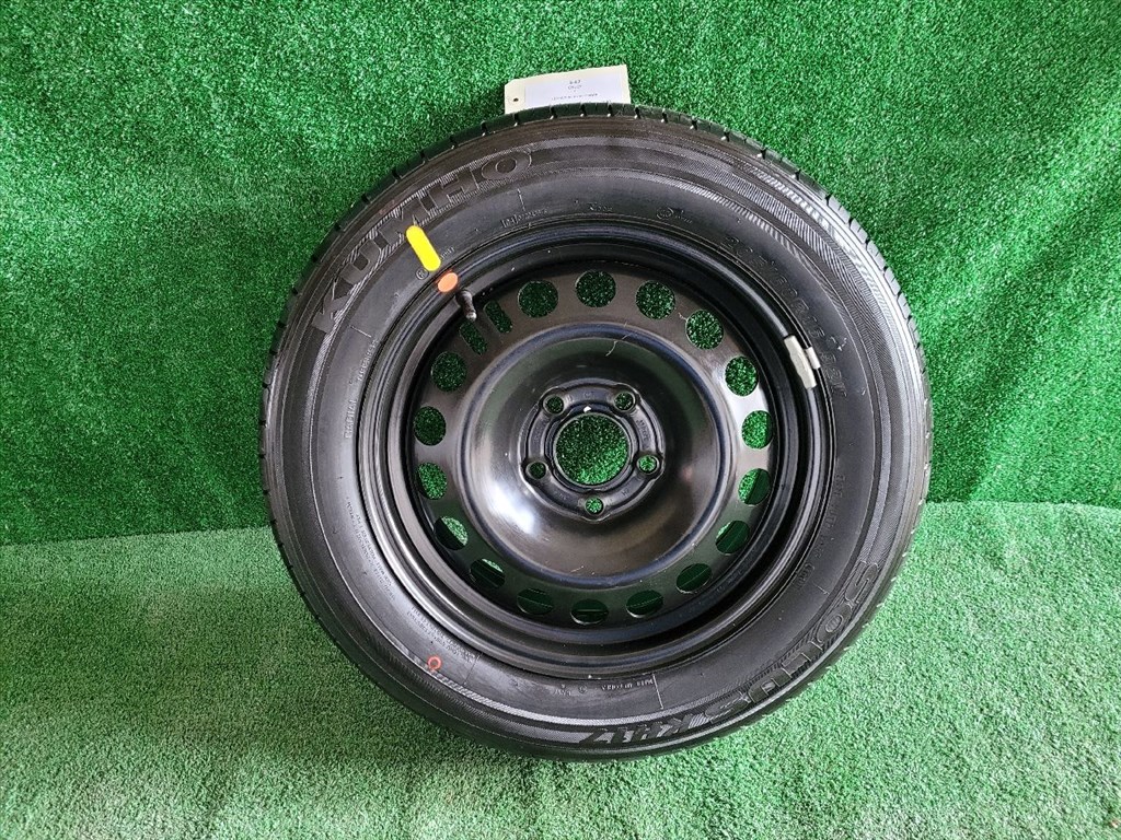 205 / 60 / R16 / 5x115 / 6,5J / ET41 Acélfelni Gumival (1 db) 091110A2 1. kép