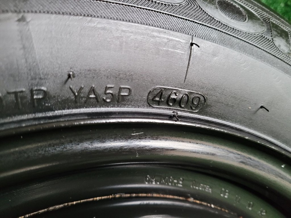 205 / 60 / R16 / 5x115 / 6,5J / ET41 Acélfelni Gumival (1 db) 091110A2 6. kép