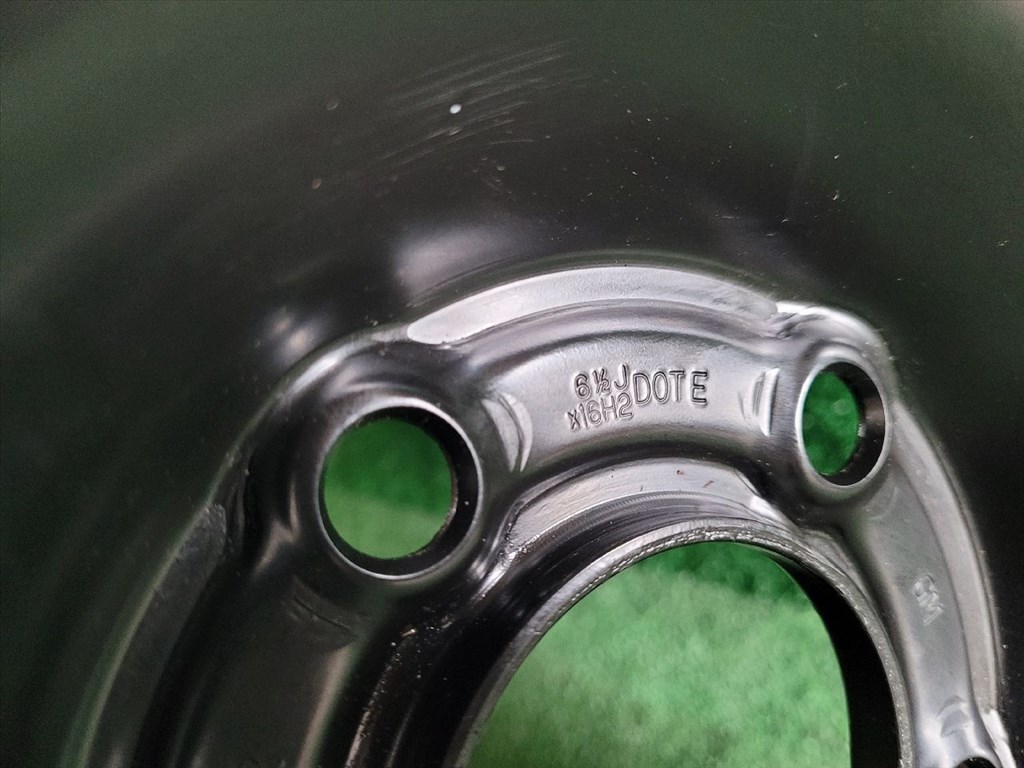 205 / 60 / R16 / 5x115 / 6,5J / ET41 Acélfelni Gumival (1 db) 091110A2 7. kép