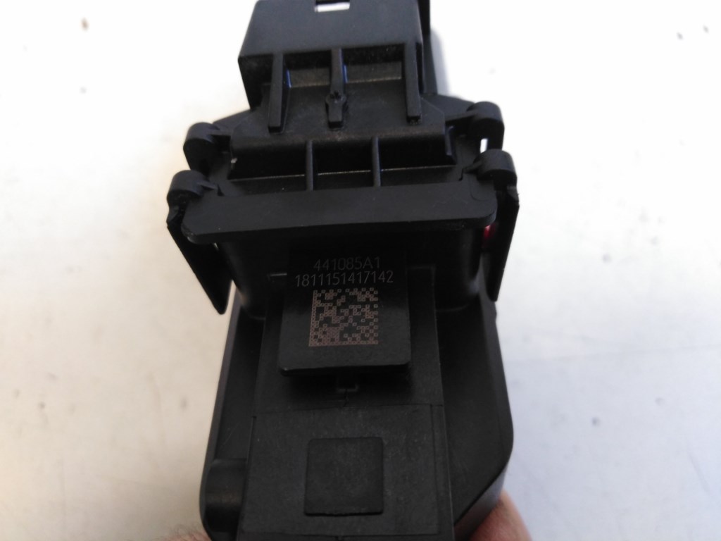 Tesla Model 3 bal elsõ ablakemelõ motor 403115D 4. kép