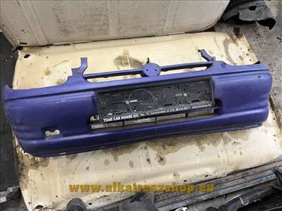 Opel Corsa B első lökhárító 1997-ig. Lila