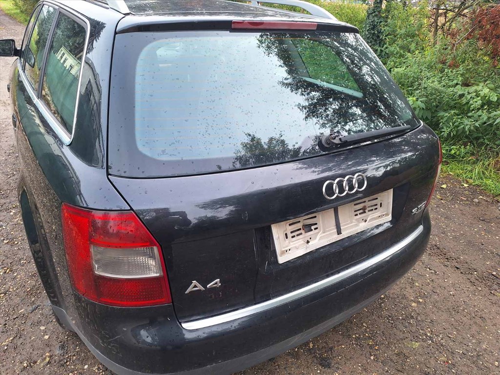 Audi A4 (B6/B7) LZ9W avant csomagtérajtó  1. kép